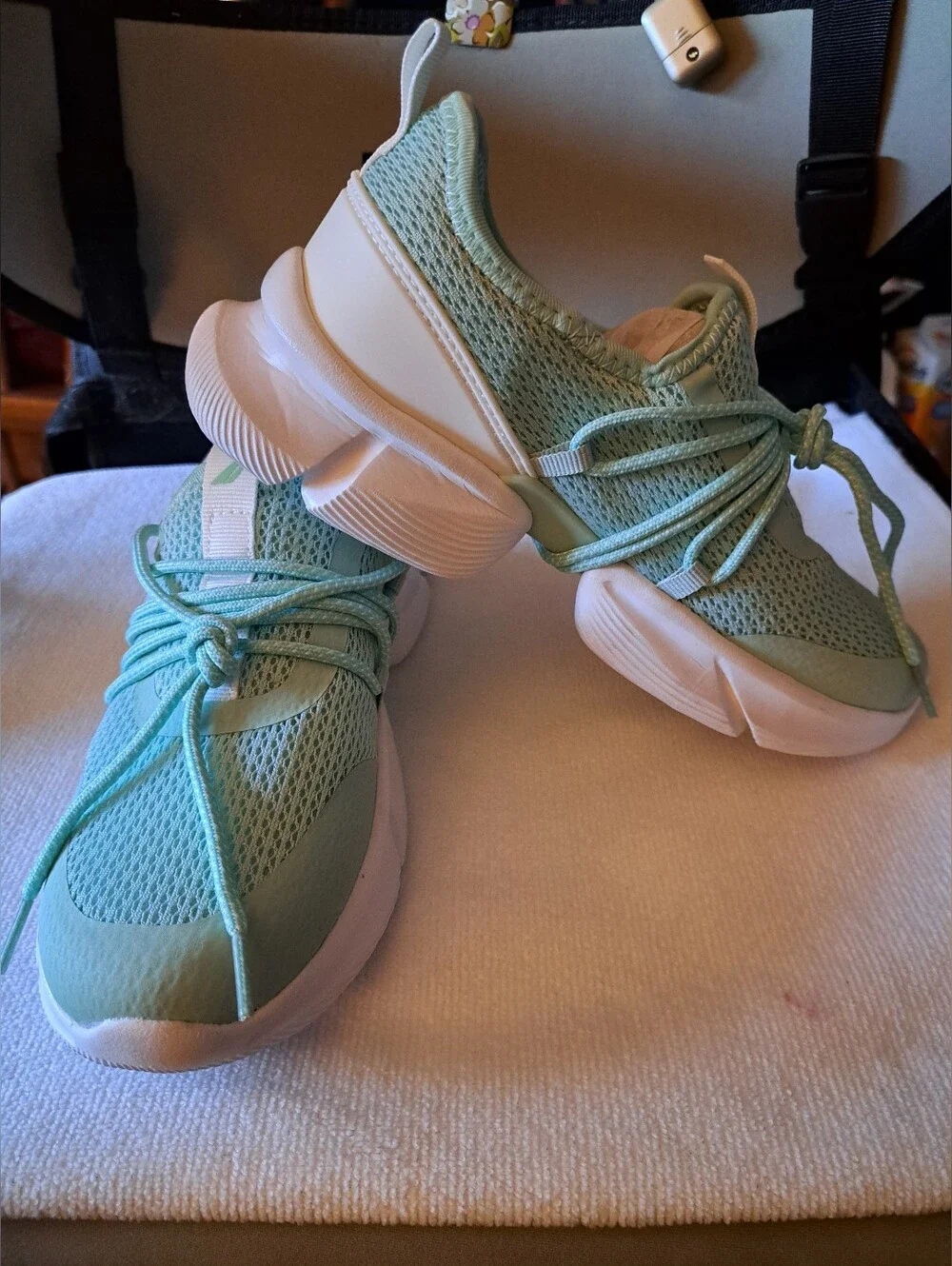 NAUTICA women's SNEAKERS style Is eriko BRAND NEW (no box) mesh uppers SIZE 6